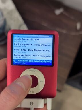 Apple iPod Nano 3rd Gen 8GB A1236 Red -  WORKING - w/ Cable + Earphones